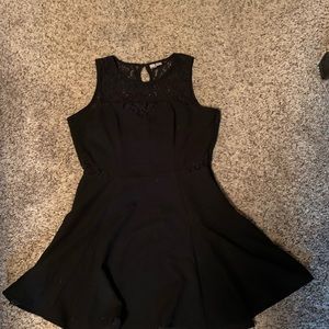 Black dress size large